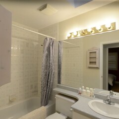 Отель Marpole Guest House Канада, Ванкувер - отзывы, цены и фото номеров - забронировать отель Marpole Guest House онлайн ванная
