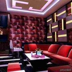 Ying Ge Hai Holidays Hotel развлечения