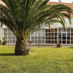 Отель Ibis Porto Gaia Вила-Нова-ди-Гая