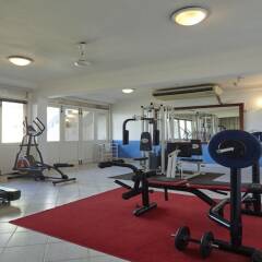 Coral Sands Hotel фитнесс-зал