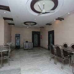 OYO 12914 Hotel Jagdish