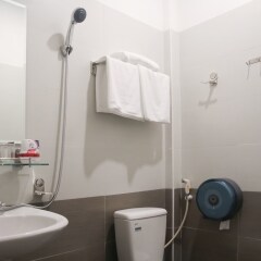Отель H&H Hostel Вьетнам, Ханой - отзывы, цены и фото номеров - забронировать отель H&H Hostel онлайн ванная фото 2