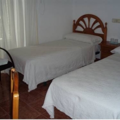 Отель Hostal Castilla комната для гостей фото 3