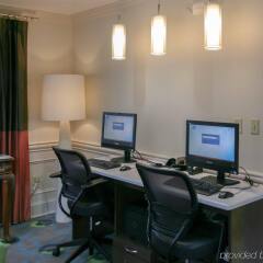 Отель Holiday Inn Express Vicksburg интерьер отеля фото 2