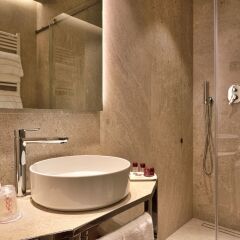 Отель Rosa Salva Hotel Италия, Венеция - 1 отзыв об отеле, цены и фото номеров - забронировать отель Rosa Salva Hotel онлайн ванная фото 2