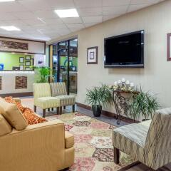 Отель Days Inn by Wyndham Knoxville East интерьер отеля