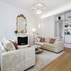 Отель Luxurious 1BR Period Property in Kensington комната для гостей