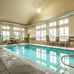 Отель Comfort Inn And Suites McMinnville бассейн фото 2
