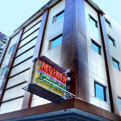 Отель OYO 16011 Hotel Mohan International Индия, Нью-Дели - отзывы, цены и фото номеров - забронировать отель OYO 16011 Hotel Mohan International онлайн вид на фасад