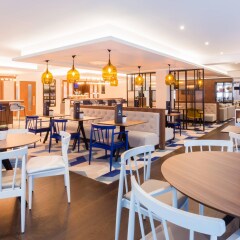 Отель Courtyard By Marriott Glasgow Airport Пейсли гостиничный бар