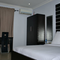 De Rigg Place in Ikeja, Nigeria from 41$, photos, reviews - zenhotels.com guestroom