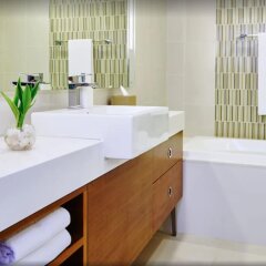 Radisson Hotel Colombo in Colombo, Sri Lanka from 195$, photos, reviews - zenhotels.com bathroom