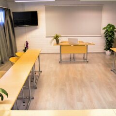 Отель Airport Hotel Bonus Inn Финляндия, Вантаа - 13 отзывов об отеле, цены и фото номеров - забронировать отель Airport Hotel Bonus Inn онлайн гостиничный бар
