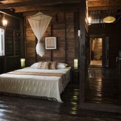 Отель Mango House Seafront Suites Старая часть Ланты сейф в номере