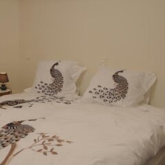 Отель B&B Villa De Loof 1901 сейф в номере