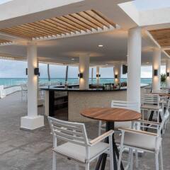 Отель Grand Bavaro Princess Доминикана, Пунта Кана - 11 отзывов об отеле, цены и фото номеров - забронировать отель Grand Bavaro Princess онлайн бассейн фото 3