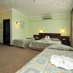 Hotel Golmar Beach сейф в номере