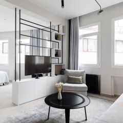 Апартаменты UPSTREET Luxury Apartments in Plaka Афины комната для гостей фото 3