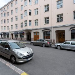 Отель WeHost Eerikinkatu 48 Финляндия, Хельсинки - отзывы, цены и фото номеров - забронировать отель WeHost Eerikinkatu 48 онлайн парковка