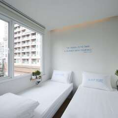 Smore Hotel Sala Deang Бангкок комната для гостей