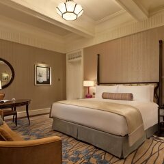 Отель Fairmont Peace Hotel Китай, Шанхай - отзывы, цены и фото номеров - забронировать отель Fairmont Peace Hotel онлайн комната для гостей фото 3