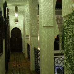 Отель Riad Charme dOrient Марокко, Марракеш - отзывы, цены и фото номеров - забронировать отель Riad Charme dOrient онлайн интерьер отеля