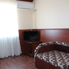 Гостиница Semeiny Guest House в Анапе отзывы, цены и фото номеров - забронировать гостиницу Semeiny Guest House онлайн Анапа удобства в номере