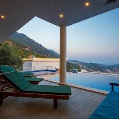 Villa Lemon K1 by Akdenizvillam Турция, Патара - отзывы, цены и фото номеров - забронировать отель Villa Lemon K1 by Akdenizvillam онлайн бассейн фото 3