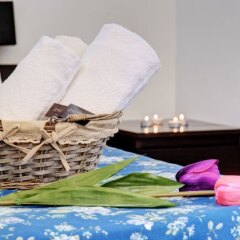 Отель B&B In the Center You Too спа