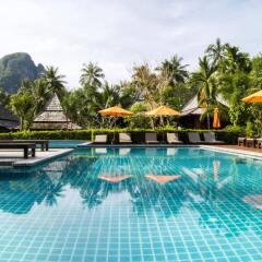 Отель Ao Nang Phu Pi Maan Resort & Spa бассейн фото 3