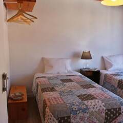 Отель Porto Pim Guest House сейф в номере