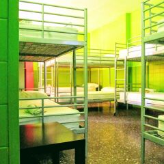 Feetup Yellow Nest Hostel Barcelona Барселона бассейн фото 2