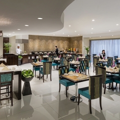 Savoy Crest Hotel Apartments питание