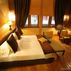 Отель Cour Des Loges Hotel Франция, Лион - 1 отзыв об отеле, цены и фото номеров - забронировать отель Cour Des Loges Hotel онлайн интерьер отеля