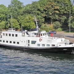 Отель Copenhagen Houseboat фото 2