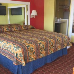 Отель Friendship Motor Inn США, Лос-Анджелес - отзывы, цены и фото номеров - забронировать отель Friendship Motor Inn онлайн комната для гостей фото 4