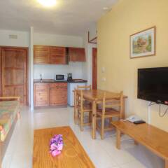 Отель Carema Club Resort в номере