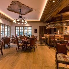 Hotel & Gaststätte Zum Erdinger Weißbräu Мюнхен питание