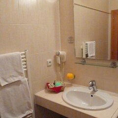 Отель Alton Hotel Чехия, Прага - 12 отзывов об отеле, цены и фото номеров - забронировать отель Alton Hotel онлайн ванная фото 2