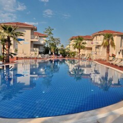 The Blue Lagoon Deluxe Hotel бассейн