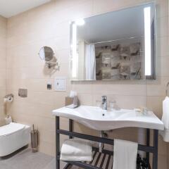 Отель Holiday Inn Kaliningrad Калининград ванная