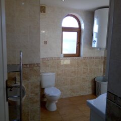 Отель The White Guest House Болгария, Кранево - отзывы, цены и фото номеров - забронировать отель The White Guest House онлайн ванная