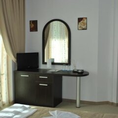 Отель Family Hotel Santa Maria Болгария, Бургас - отзывы, цены и фото номеров - забронировать отель Family Hotel Santa Maria онлайн удобства в номере фото 2