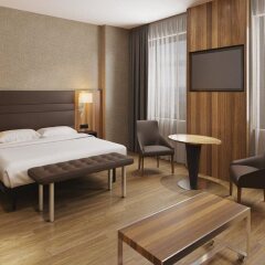 Отель AC Hotel by Marriott Riga Латвия, Рига - 5 отзывов об отеле, цены и фото номеров - забронировать отель AC Hotel by Marriott Riga онлайн комната для гостей