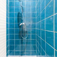 Отель Oasis Apartments Corvin I Венгрия, Будапешт - отзывы, цены и фото номеров - забронировать отель Oasis Apartments Corvin I онлайн ванная фото 2