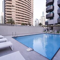 Апартаменты OYO 145 Home Marina View Apartment бассейн фото 2