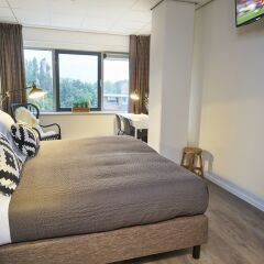 Отель Amrâth Apart-Hotel Schiphol-Badhoevedorp Нидерланды, Бадхевердорп - отзывы, цены и фото номеров - забронировать отель Amrâth Apart-Hotel Schiphol-Badhoevedorp онлайн комната для гостей