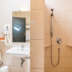 Отель Mellieha Holiday Centre Меллиха ванная