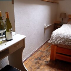 Отель Summer Party Flat Прага комната для гостей фото 4