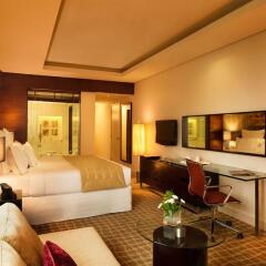 Отель Four Points by Sheraton Bur Dubai ОАЭ, Дубай - 1 отзыв об отеле, цены и фото номеров - забронировать отель Four Points by Sheraton Bur Dubai онлайн комната для гостей фото 4